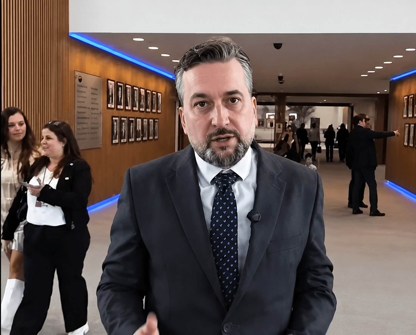 Blaha: Financuje EÚ výstavbu koncentračných táborov na Ukrajine?